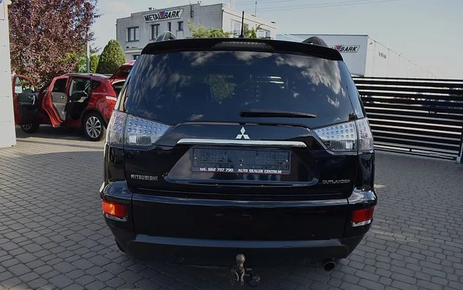 Mitsubishi Outlander cena 32999 przebieg: 200000, rok produkcji 2012 z Rogoźno małe 781